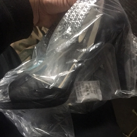 STUNNING LIVE From the red carpet heels blk - Picture 7 of 7